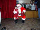 Christmas-26-Nov-2005-070e.jpg (31621 bytes)