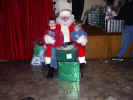 Christmas-26-Nov-2005-078e.jpg (32122 bytes)