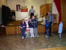 Christmas-Tree-2003-070e.jpg (31187 bytes)